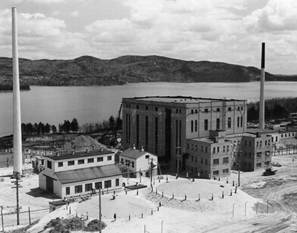 Black and white photo of the NRX and Zeep buildings, Chalk River Laboratories, 1945